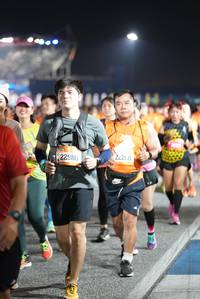 BIB: 89222, 08622
                            <button type="button" onclick="openModal(19607544)" class="btn btn-primary btn-sm float-right btn-popup" data-toggle="modal" data-target=".modal-high-quality">
                        <i class="fas fa-shopping-cart"></i> Add to Cart
                    </button>
                                            <button type="button" onclick="isThisMe(19607544, true)" class="btn btn-success btn-sm float-right btn-popup btn-isme hidden" data-toggle="tooltip" data-placement="bottom" title="นี่คือรูปของคุณใช่ไหม คลิกที่นี่เพื่อเอาเข้าอัลบั้ม">
                        <i class="fas fa-plus"></i> Add to album
                    </button>
                    <button type="button" onclick="isThisMe(19607544, false)" class="btn btn-warning btn-sm float-right btn-popup btn-isnotme hidden">
                        <i class="fas fa-ban"></i> Remove from album
                    </button>